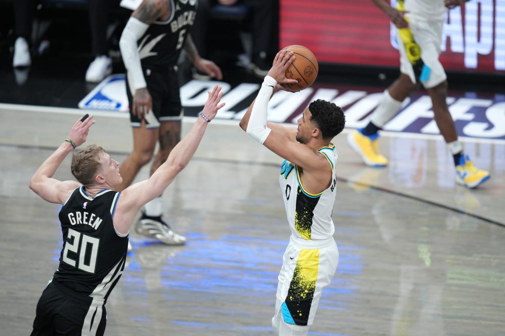 下崭露头角 下崭露头角