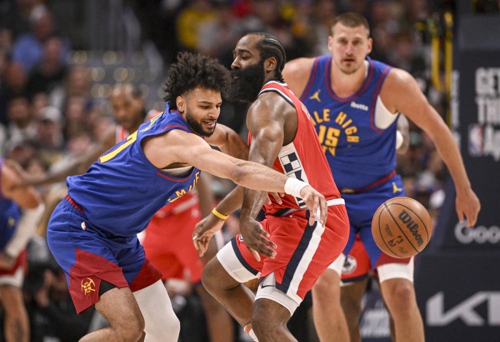 论人士认为 论人士认为